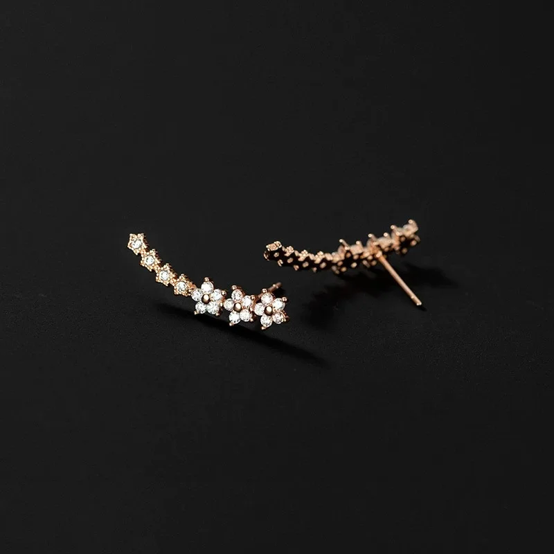 Fashion Zircon Flower Star Stud Earrings For Women Simple Geometric Shiny Curved Earring Jewelry Accessories