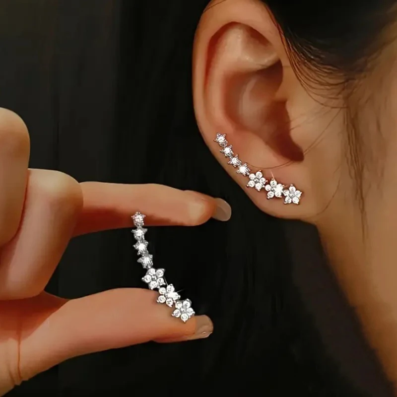 Fashion Zircon Flower Star Stud Earrings For Women Simple Geometric Shiny Curved Earring Jewelry Accessories