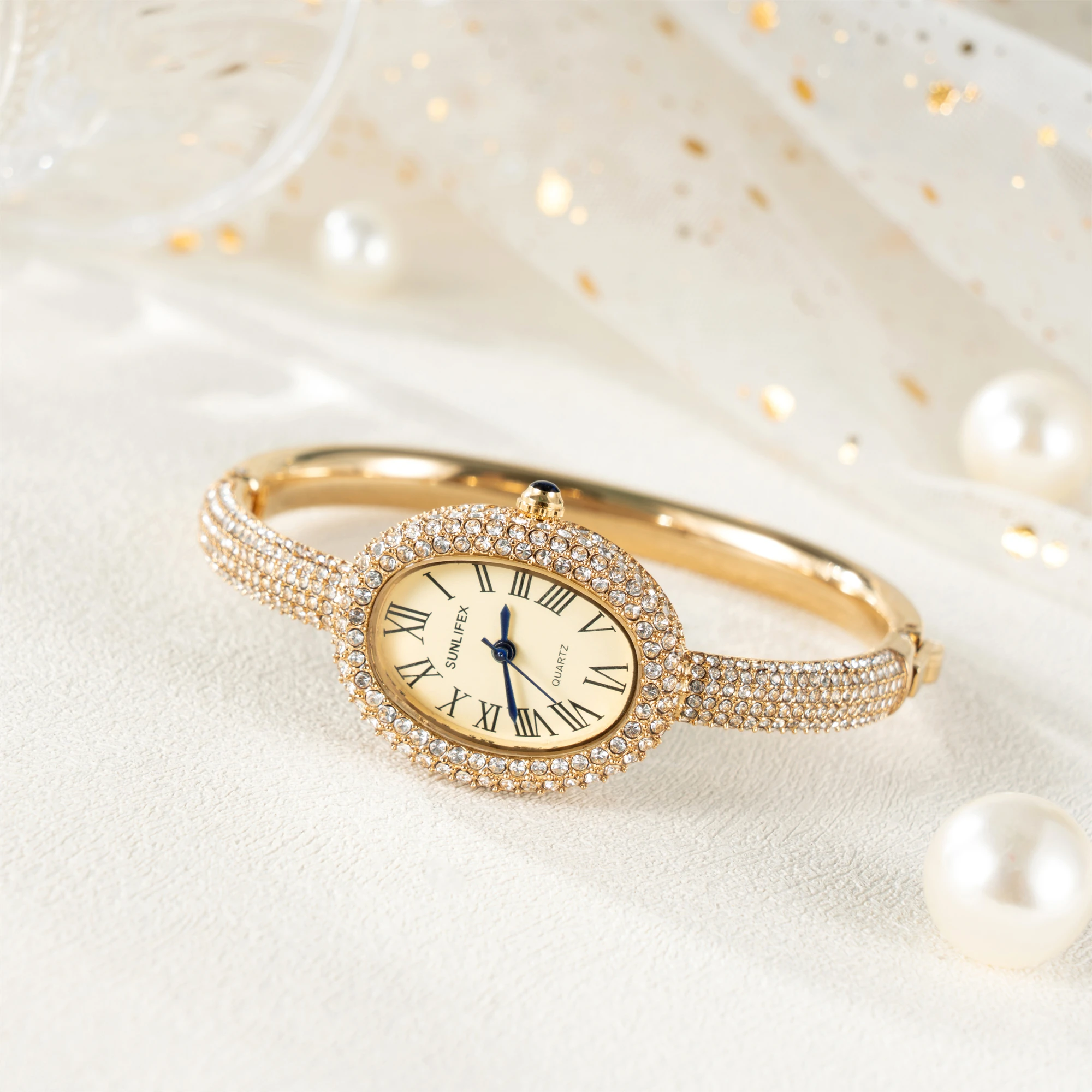 New Luxury Elegant Ladies' Bracelet Wrist Watch Roman Numeral Inlaid Rhinestones Oval Waterproof Women's Quartz Watch Reloj