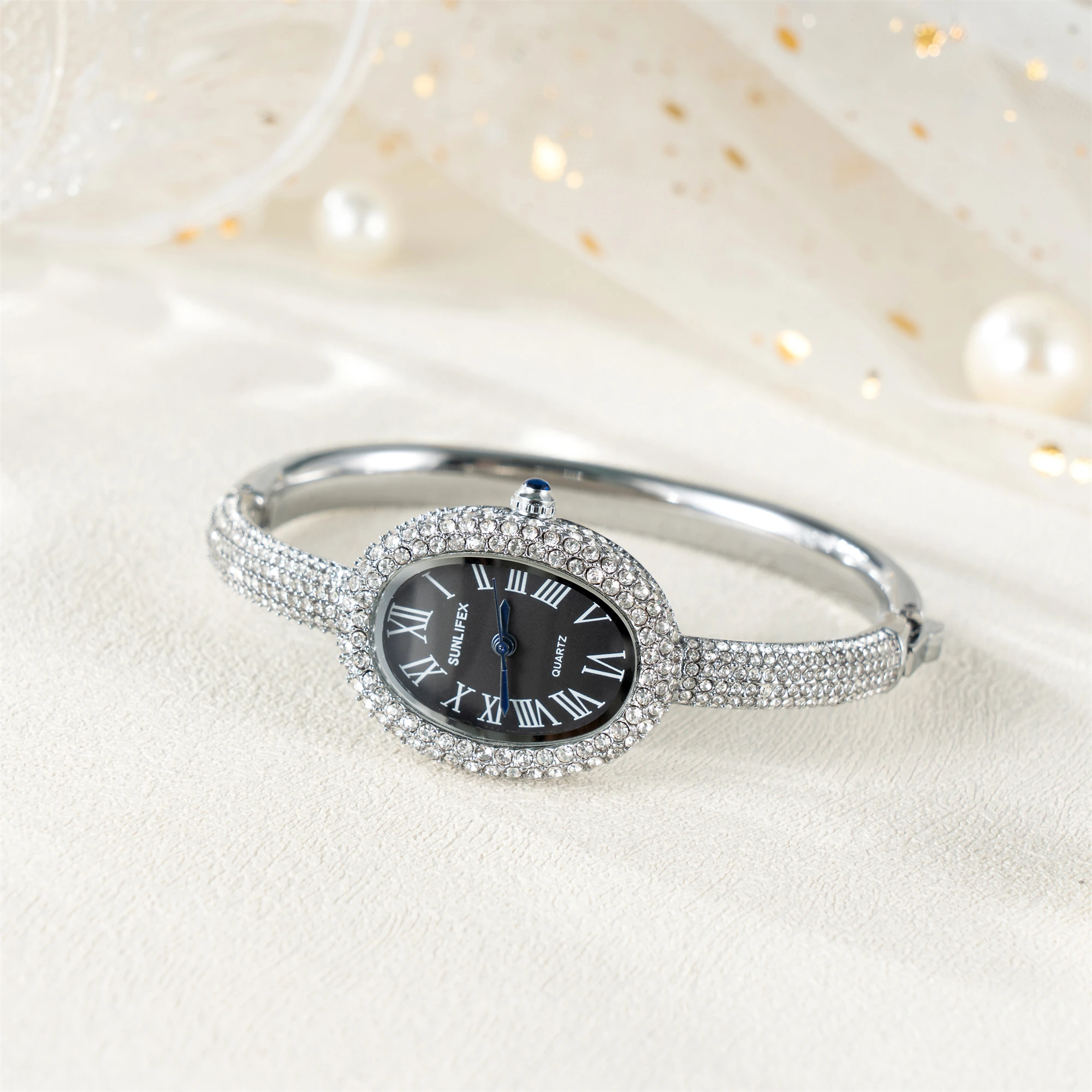 New Luxury Elegant Ladies' Bracelet Wrist Watch Roman Numeral Inlaid Rhinestones Oval Waterproof Women's Quartz Watch Reloj