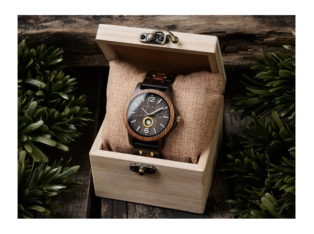 Wooden Men's Watches BOBOBIRD New Fashion Japanese Movement Quartz Wristwatch Week Date Display Custom Name Brand Great Gift