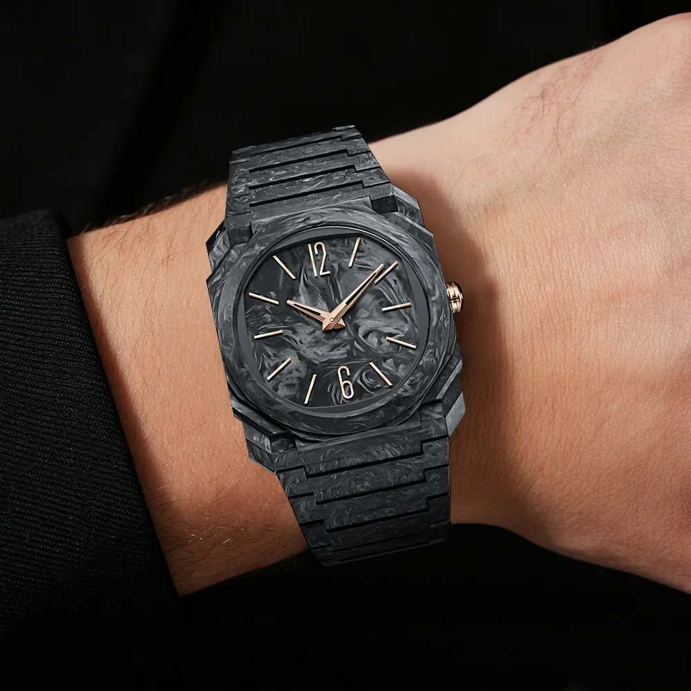 Top New Men's Quartz Watch Casual Waterproof Night Light Square Black Polycarbonate PC Strap Watch Box Customizable