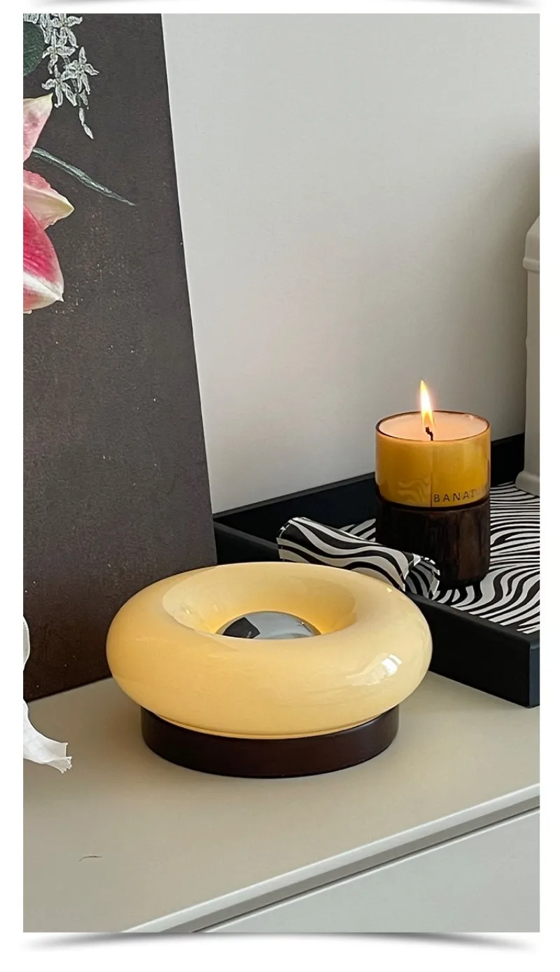 Cute Donut Touch Desk Lamp Bauhaus Design Bedroom Bedside Ambient Light Solid Wood Charging Lamps