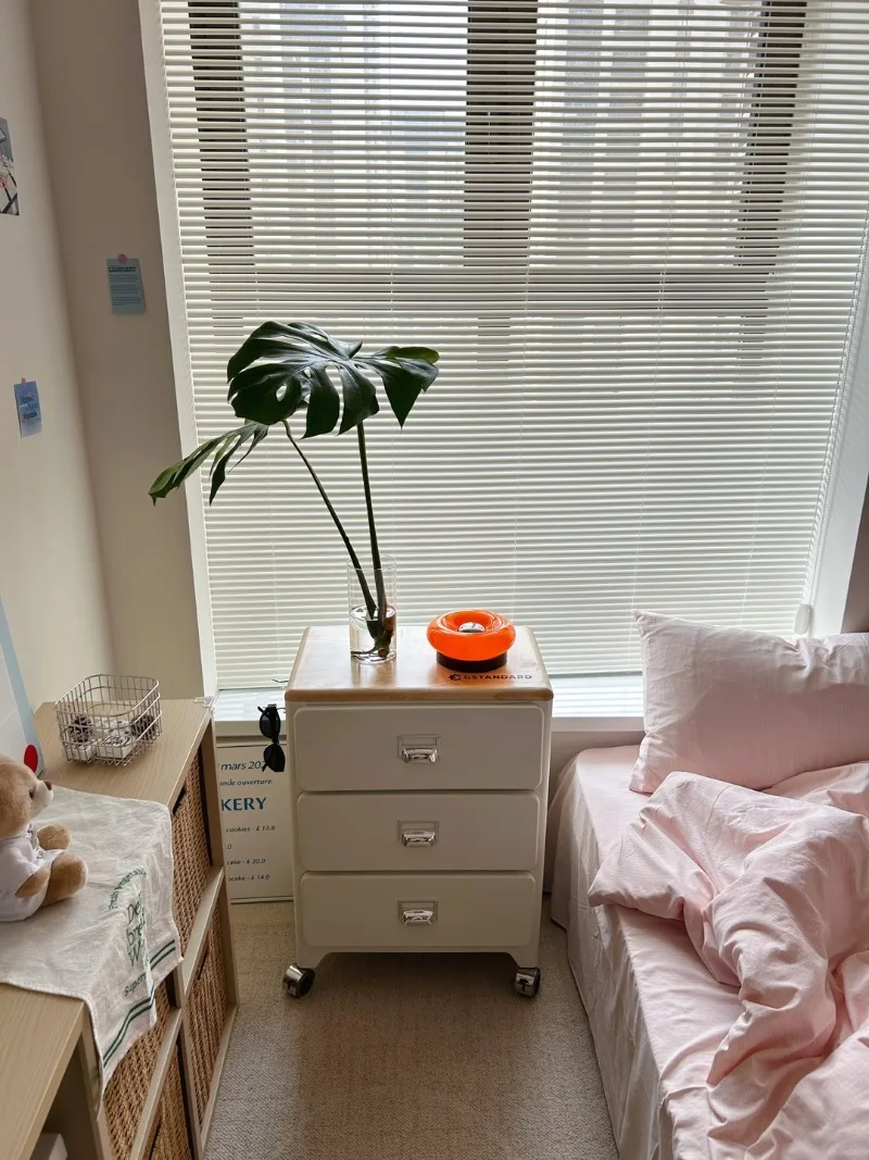 Cute Donut Touch Desk Lamp Bauhaus Design Bedroom Bedside Ambient Light Solid Wood Charging Lamps