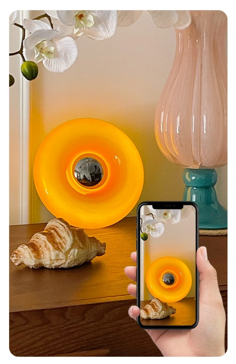 Cute Donut Touch Desk Lamp Bauhaus Design Bedroom Bedside Ambient Light Solid Wood Charging Lamps