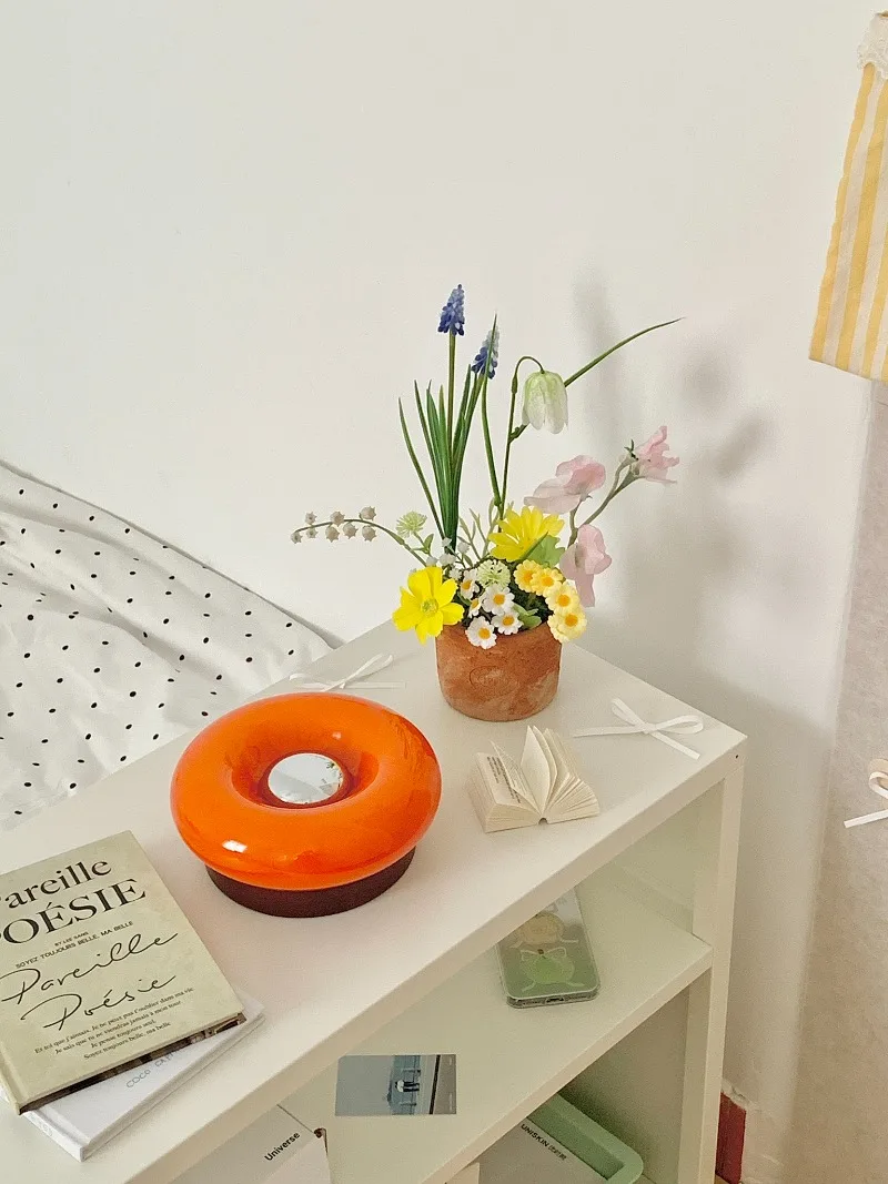 Cute Donut Touch Desk Lamp Bauhaus Design Bedroom Bedside Ambient Light Solid Wood Charging Lamps