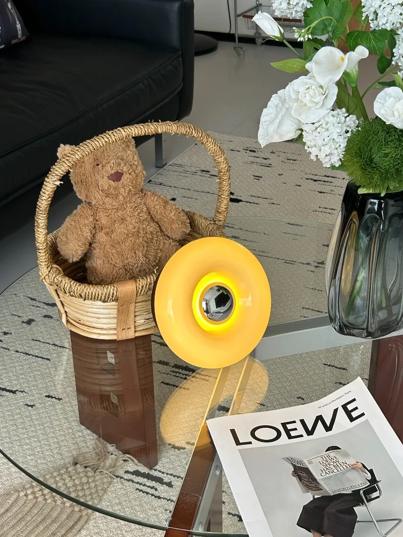 Cute Donut Touch Desk Lamp Bauhaus Design Bedroom Bedside Ambient Light Solid Wood Charging Lamps