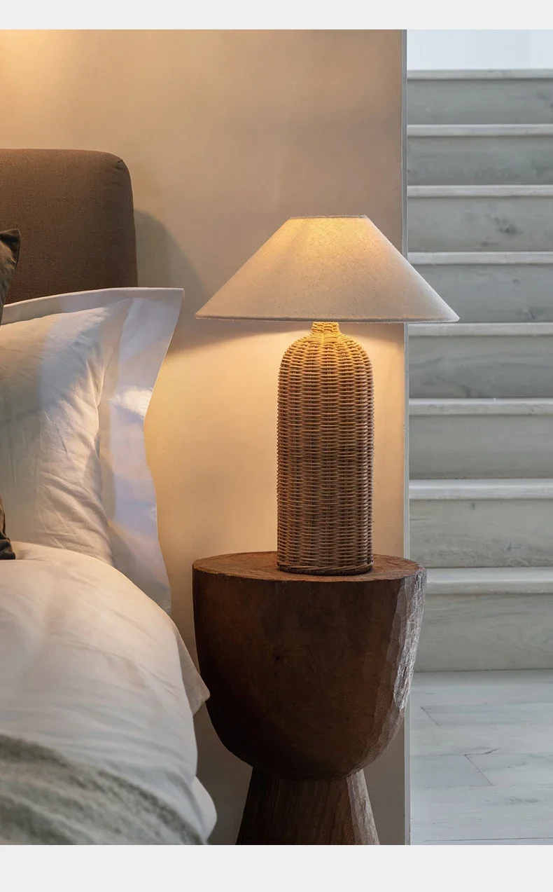 Wabi-sabi Retro Desk Lamp Bedroom Bedside fabric Table Lamp Medieval Hotel Rattan Fujii Weaving Atmosphere Home Decor E27