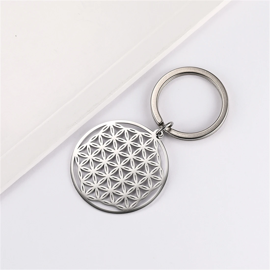 EUEAVAN Hollow Flower of Life Pendant Keychain Stainless Steel Religion Mandala Symbol Keyring Mystical Ancient Egyptian Jewelry