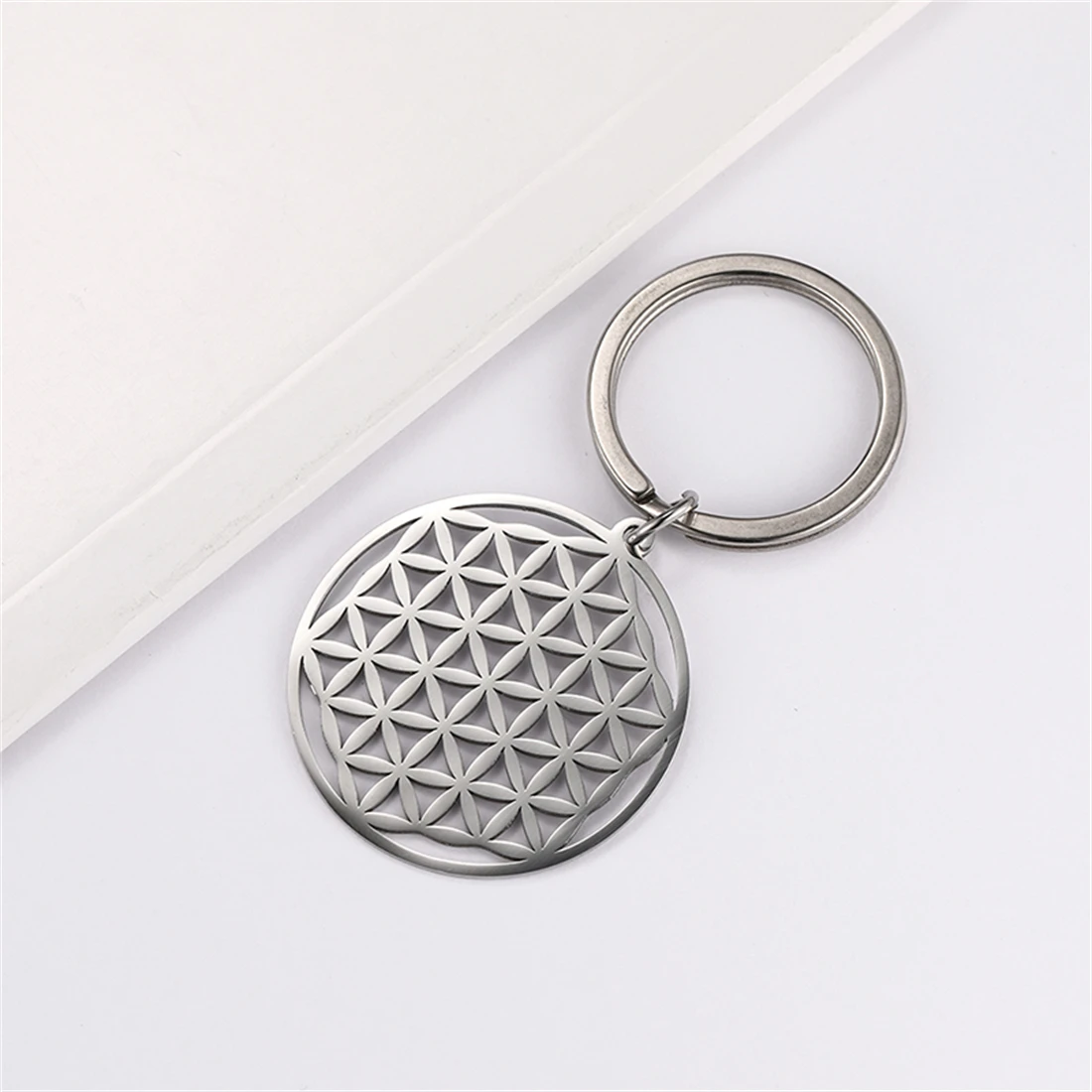 EUEAVAN Hollow Flower of Life Pendant Keychain Stainless Steel Religion Mandala Symbol Keyring Mystical Ancient Egyptian Jewelry