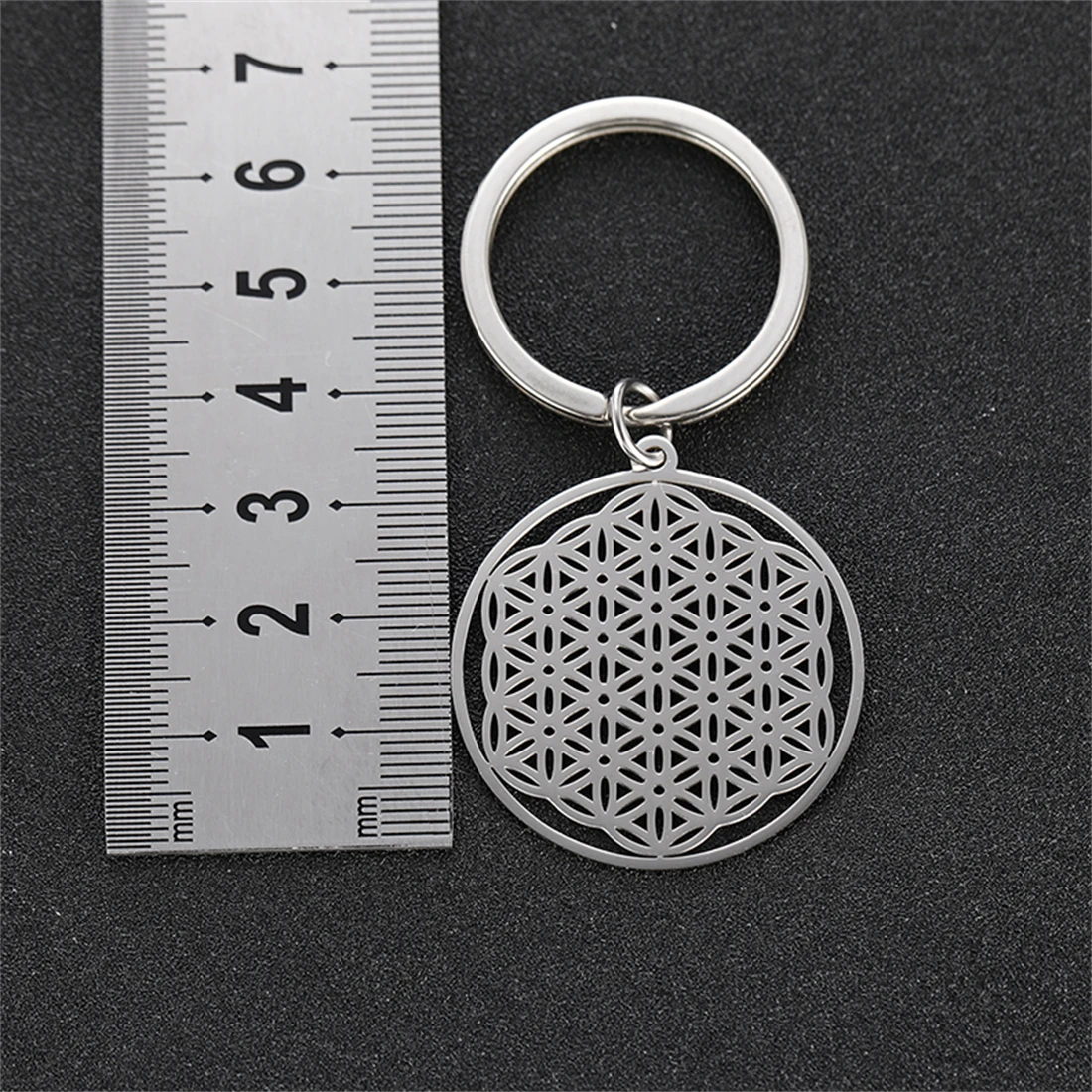 EUEAVAN Hollow Flower of Life Pendant Keychain Stainless Steel Religion Mandala Symbol Keyring Mystical Ancient Egyptian Jewelry