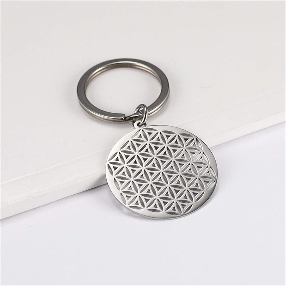 EUEAVAN Hollow Flower of Life Pendant Keychain Stainless Steel Religion Mandala Symbol Keyring Mystical Ancient Egyptian Jewelry