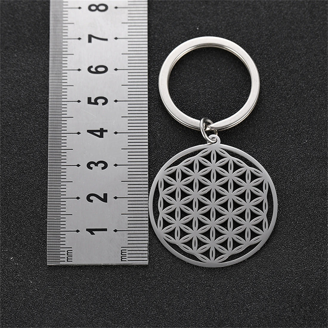 EUEAVAN Hollow Flower of Life Pendant Keychain Stainless Steel Religion Mandala Symbol Keyring Mystical Ancient Egyptian Jewelry