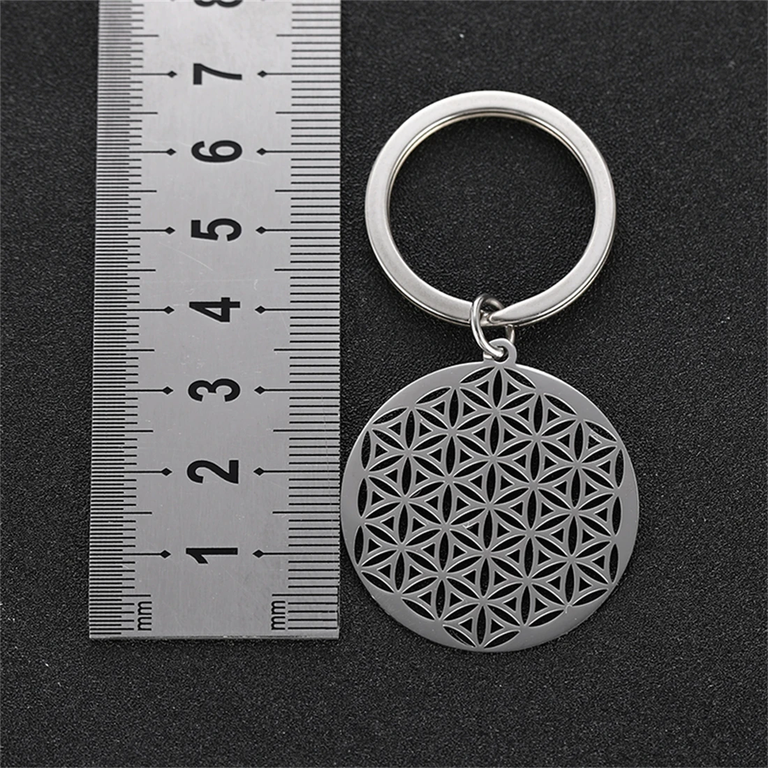 EUEAVAN Hollow Flower of Life Pendant Keychain Stainless Steel Religion Mandala Symbol Keyring Mystical Ancient Egyptian Jewelry