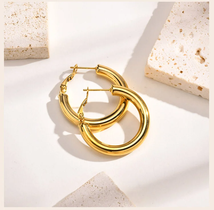 Circle Hoop Earrings for Women, Classic Stainless Steel 18k Gold Plated Minimalist Chunky Jewelry Hypoallergenic 30/40/50/60mm