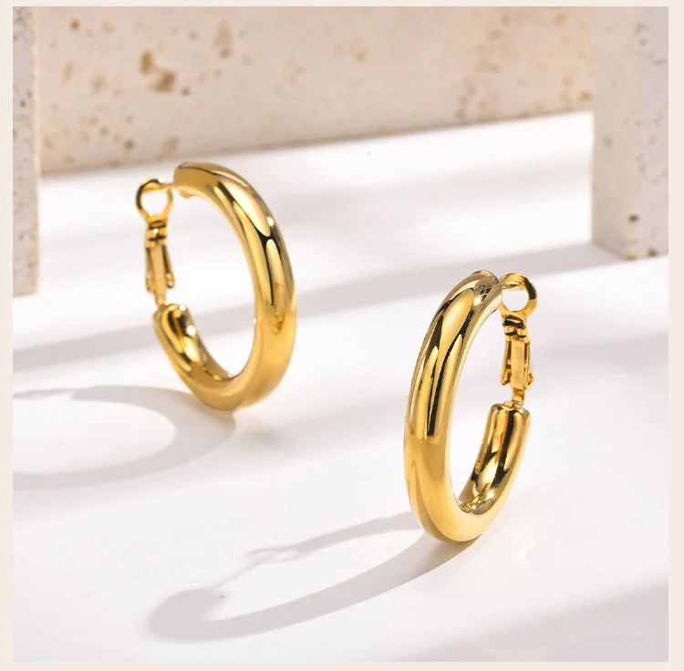 Circle Hoop Earrings for Women, Classic Stainless Steel 18k Gold Plated Minimalist Chunky Jewelry Hypoallergenic 30/40/50/60mm