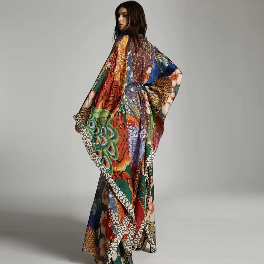 New Big Size Kimono Women Luxury Print Beachwear Cover Up Holiday Tunic Dress Bohemian Style Batwing Sleeve Maxi Dresses