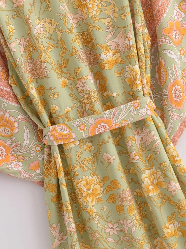 Boho Queens Vintage Women Floral Print Sashes Bohemian Kimono Ladies V Neck Batwing Sleeves Rayon Maxi Robe Cover-ups