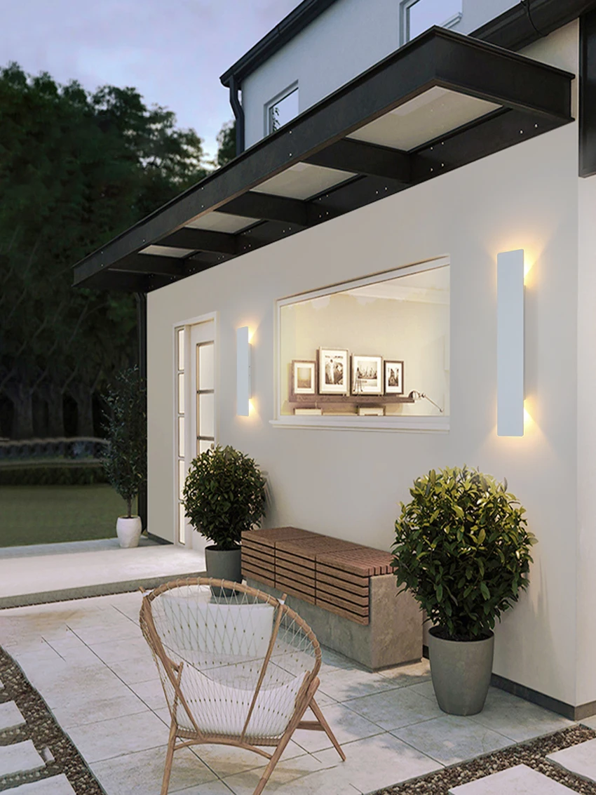 Modern Led Waterproof Outdoor Up Down Wall Lamp Aluminum 18w LED Wall Light Indoor Decorated Wall Sconce