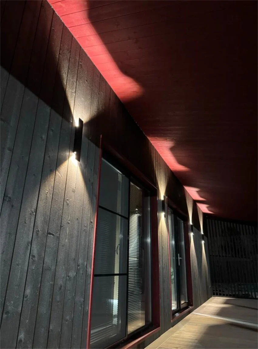 Modern Led Waterproof Outdoor Up Down Wall Lamp Aluminum 18w LED Wall Light Indoor Decorated Wall Sconce