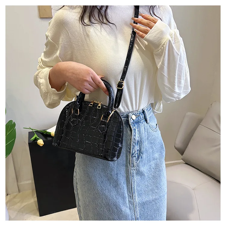 Retro Shoulder Bag Fashion Pu Leather New Women's Bag Waterproof Crocodile Pattern Versatile Crossbody Bag Hand Bags for Women