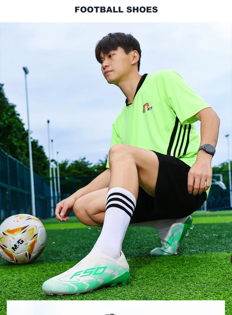 New Men Football Boots High-quality Grass Cleats Mid-top Match Indoor Light Hot-selling Soccer Shoes Sneakers Non-Slip Outdoor