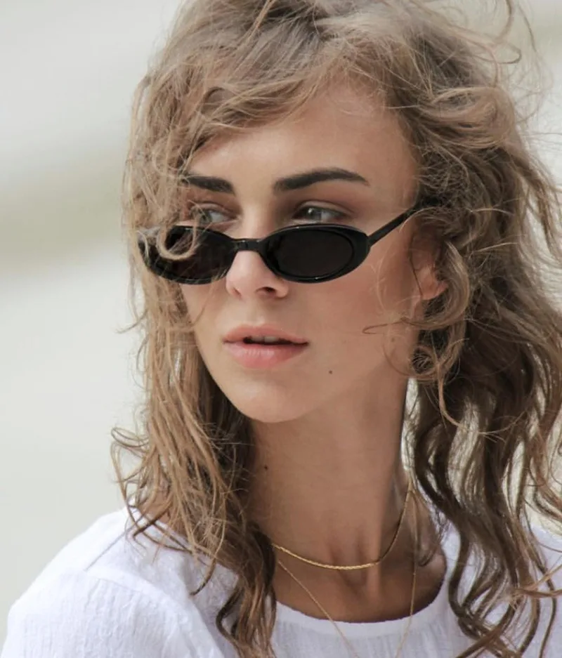 Retro Small Oval Frame Riding Sunglasses Women Fashion Black Cow Color Sun Glasses Fashion Shades Polarized Eyewear UV400