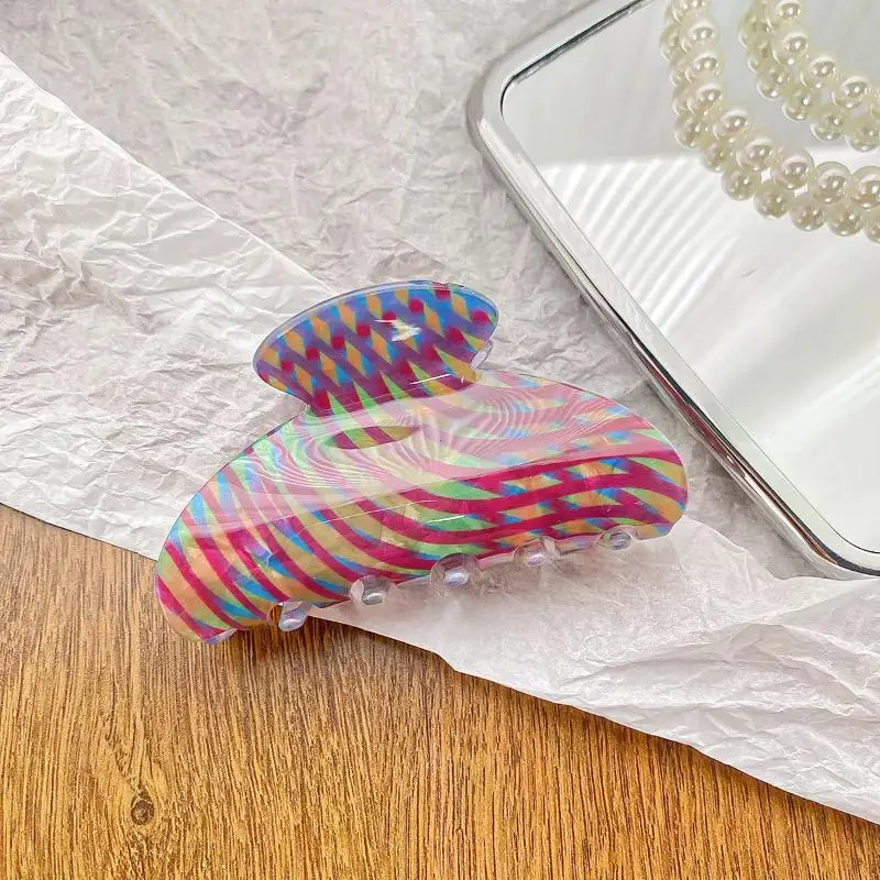 Vintage Floral Hair Claw Female Temperament Elegant Printing Claw Clip Crab Hair Clips Colorful Shark Clip Hair Accessories 2024