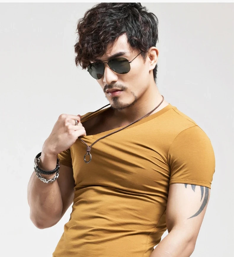 MRMT Brand New Mens T Shirt Pure Color V Collar Short Sleeved Men T-Shirt Black Tights Man T-Shirts Fitness For Male Clothes