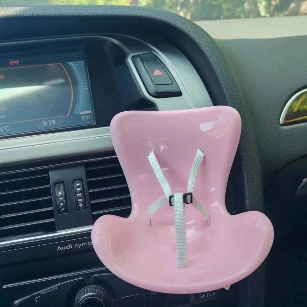 15-17cm doll Seat Labubu Carseat Safety Seat Cute doll Air Outlet Aromatherapy Decoration High-Grade Car Interior Decoration