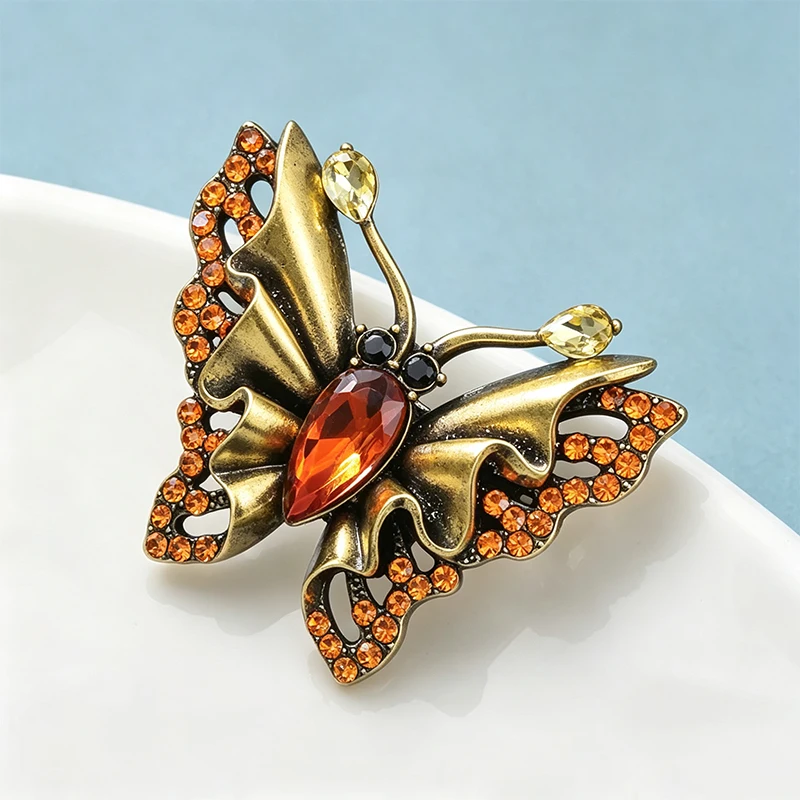 Wuli&baby Vintage Butterfly Brooches For Women Unisex Gothic Elegant Insects Party Office Brooch Pin Gifts