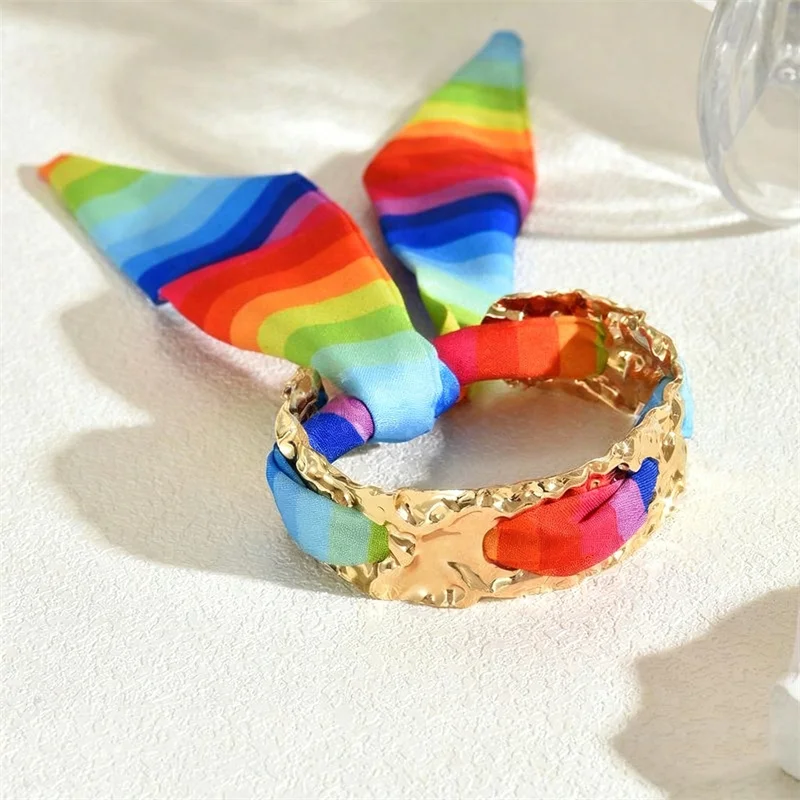 European and American Vintage Leopard Print Silk Scarf Open Bangle for Women Fashionable Colorful Pattern Cuff Bracelet Jewelry