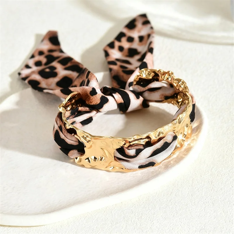 European and American Vintage Leopard Print Silk Scarf Open Bangle for Women Fashionable Colorful Pattern Cuff Bracelet Jewelry