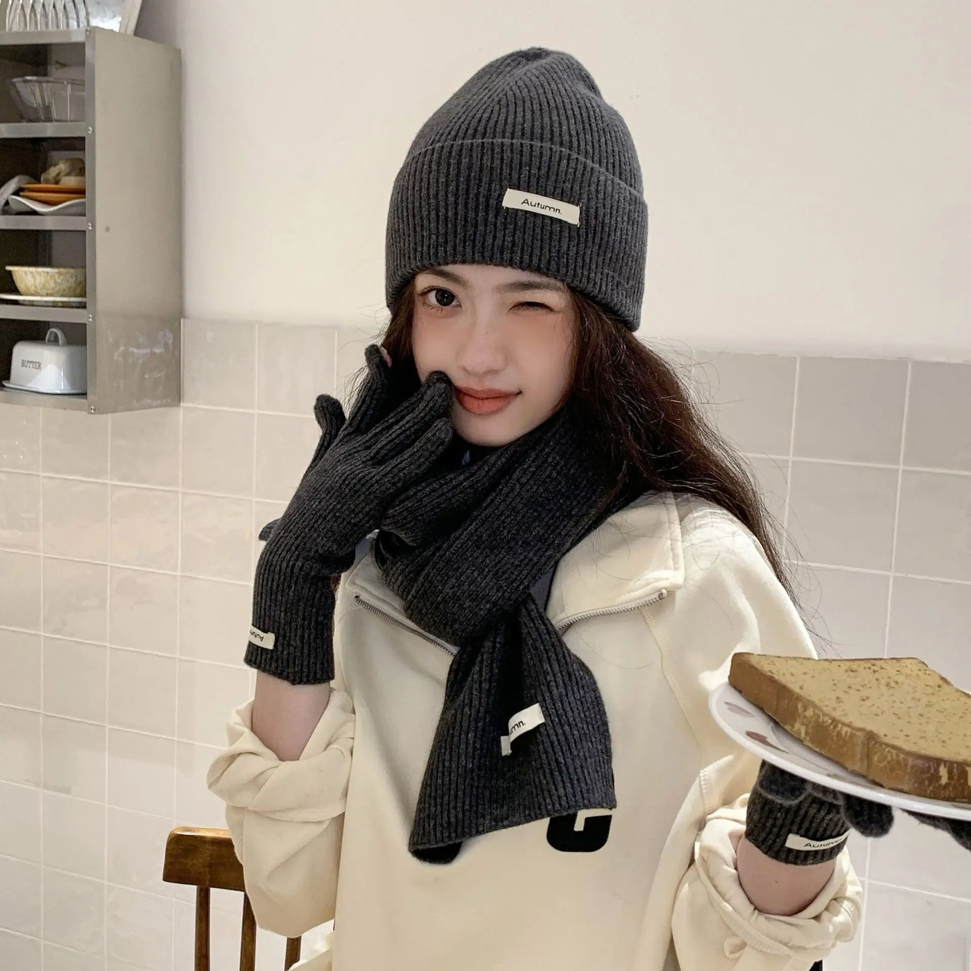 Korean Three-piece Set Scarves Gloves Women Autumn Winter Warm Knitted Hat Touch Screen Gloves Solid Color Women's Glove Sets
