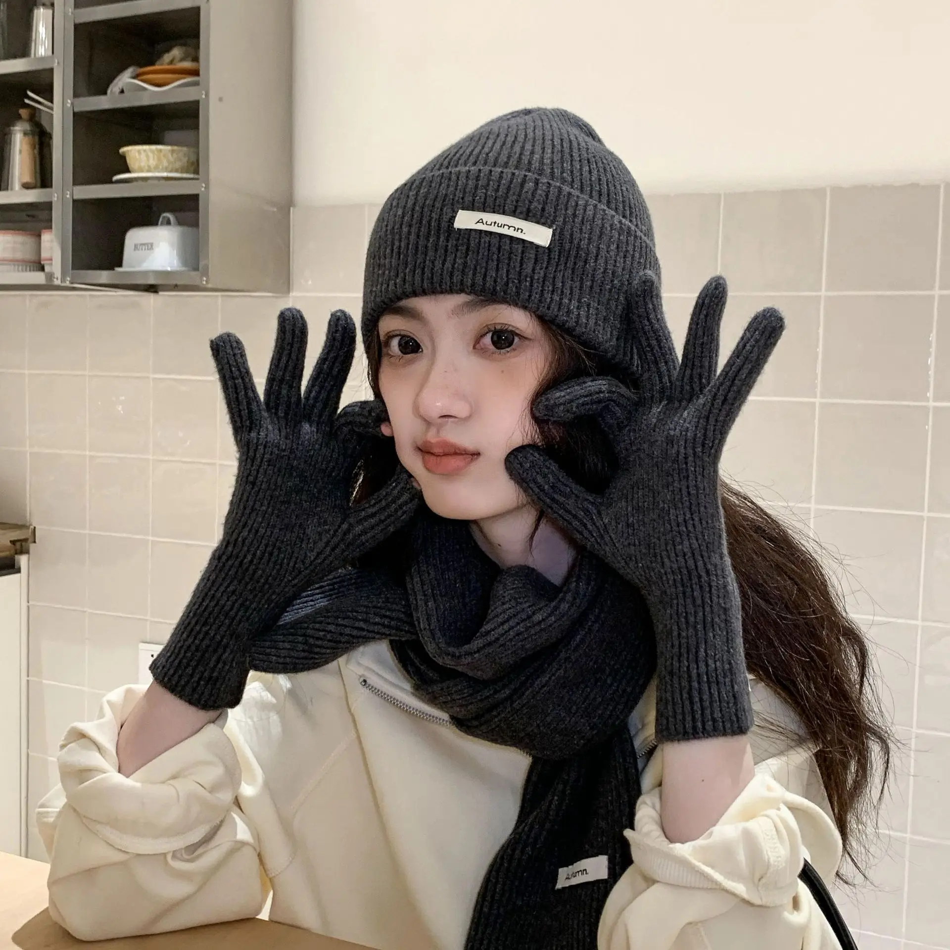 Korean Three-piece Set Scarves Gloves Women Autumn Winter Warm Knitted Hat Touch Screen Gloves Solid Color Women's Glove Sets