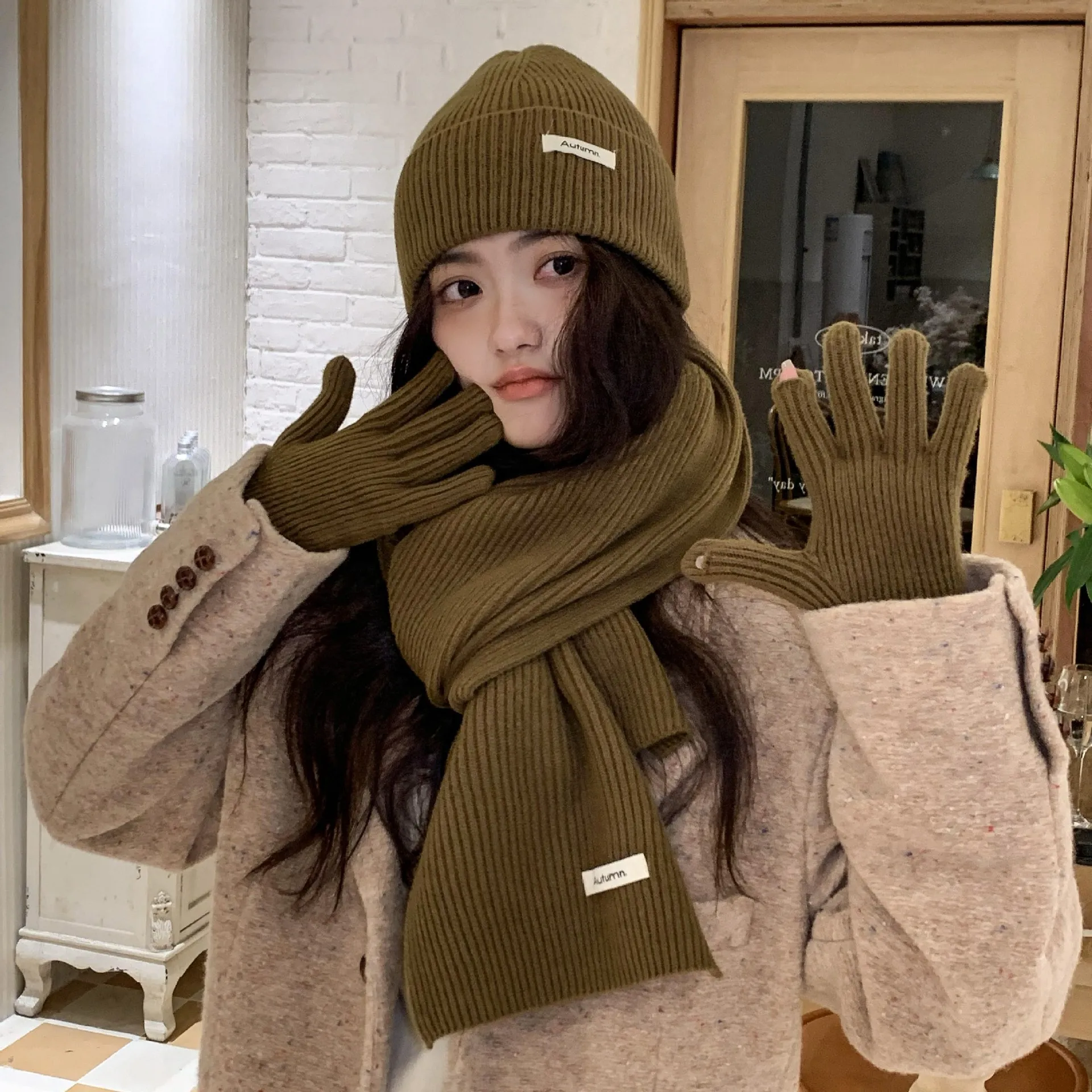 Korean Three-piece Set Scarves Gloves Women Autumn Winter Warm Knitted Hat Touch Screen Gloves Solid Color Women's Glove Sets