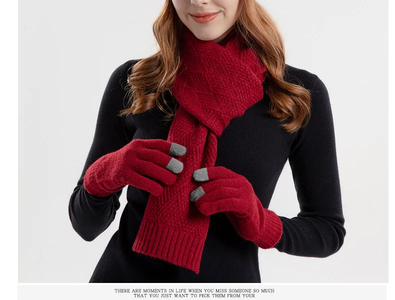 Winter Korean Style Fashion Knitted Wool Hat for Women Warm Hat Scarf and Gloves Three-Piece Set with Ear Protection Beanie