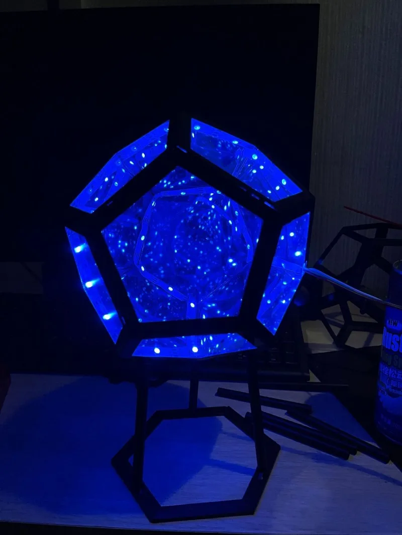 E2 Infinity Dodecahedron Gaming Light 3D Cube Light Desk Cool RGBW Led Table Lamp for Bedroom Gaming Room Decor Led Night Lights