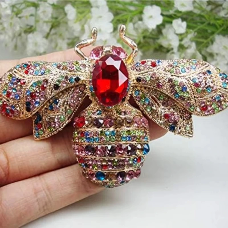 SKEDS Luxury Exaggerated Vintage Women Crystal Bee Brooch Pin Fashion Elegant Lady Exquisite Insect Rhinestone Badges