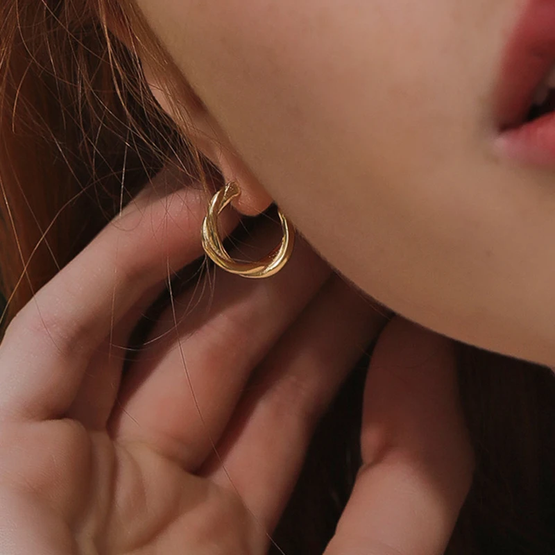 Minimalist CZ Cartilage Perforation 925 Sterling Silver Ear Needle Twist Round Earring Hoop Ear Buckle Gold Earrings For Women