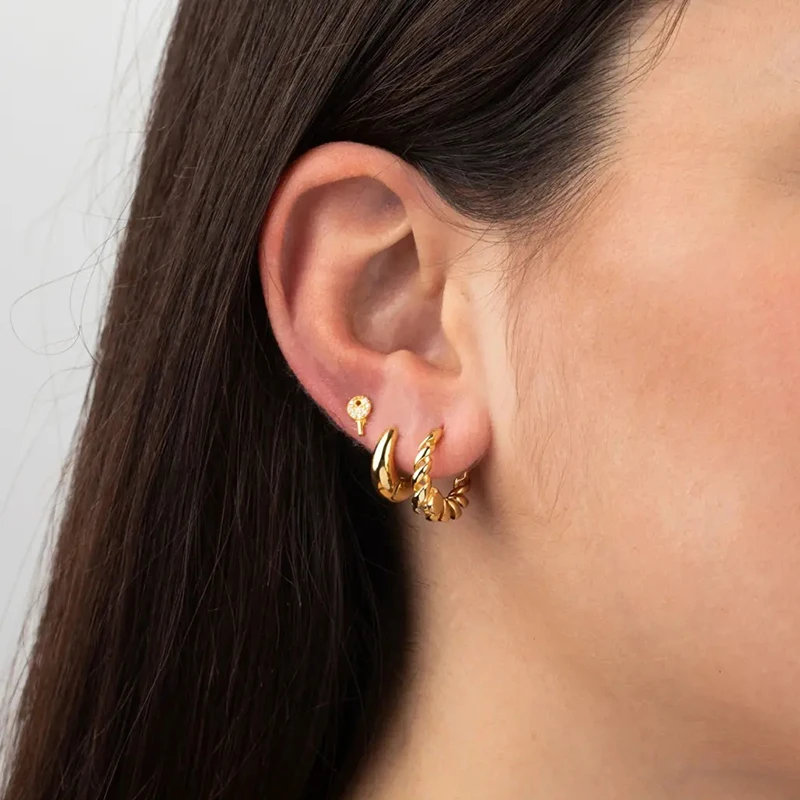 Minimalist CZ Cartilage Perforation 925 Sterling Silver Ear Needle Twist Round Earring Hoop Ear Buckle Gold Earrings For Women