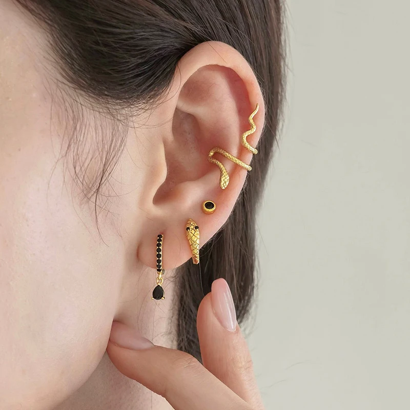 Minimalist CZ Cartilage Perforation 925 Sterling Silver Ear Needle Twist Round Earring Hoop Ear Buckle Gold Earrings For Women