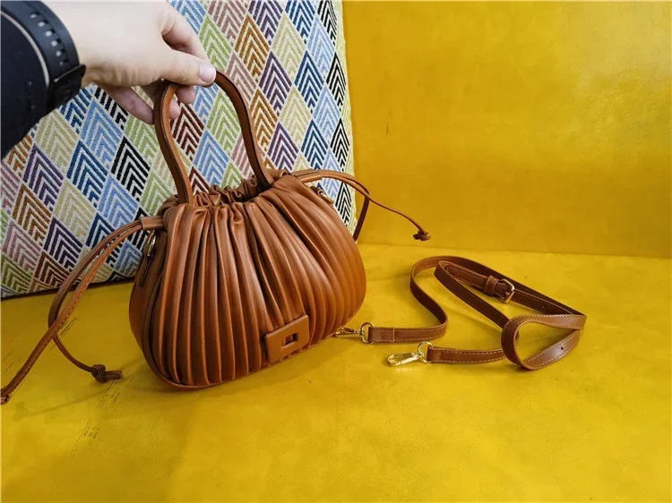 Fashion Brand Design Crossbody Bag for Women 2024 Luxury Vintage Shoulder Handbags Female Tote bags Casual PU Leather Bucket 가방