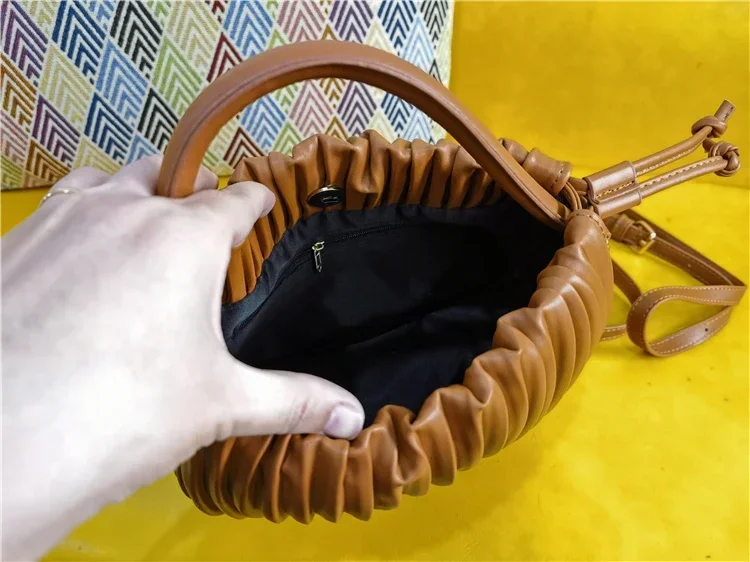 Fashion Brand Design Crossbody Bag for Women 2024 Luxury Vintage Shoulder Handbags Female Tote bags Casual PU Leather Bucket 가방