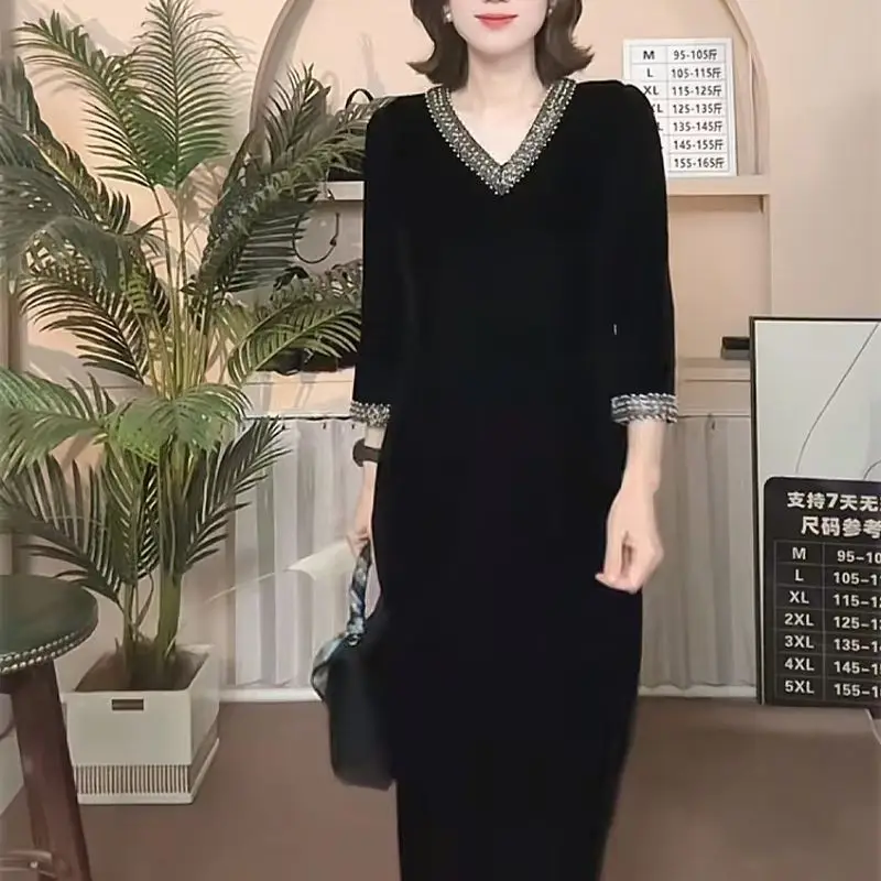 Lady Dress 2025 New Spring And Autumn Popular Light Luxury High-End thin elastic Mother High-End Velvet Dresses Red Black