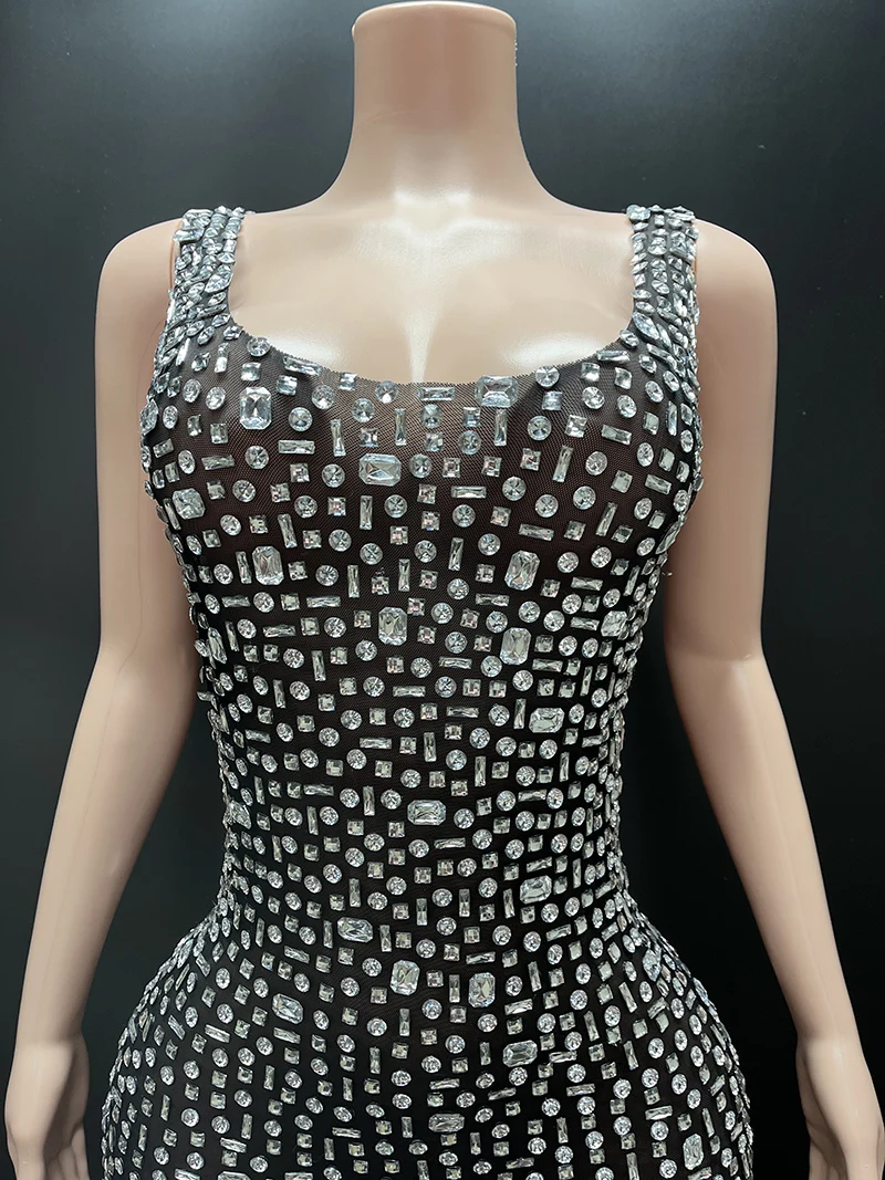 2025Luxury Sparkle Rhinestones Sexy Dress For Women Club Party Birthday Queen Sheer Mesh Elegant Maxi Dress Prom dresses