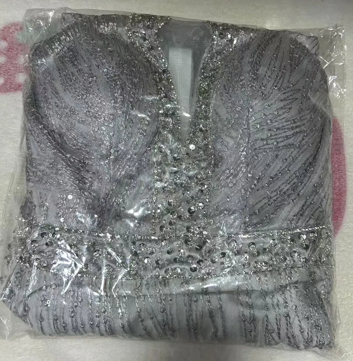 Gorgeous Sexy Round Neck Sequined Mermaid Long Formal Evening Dress Silver With Sleeves