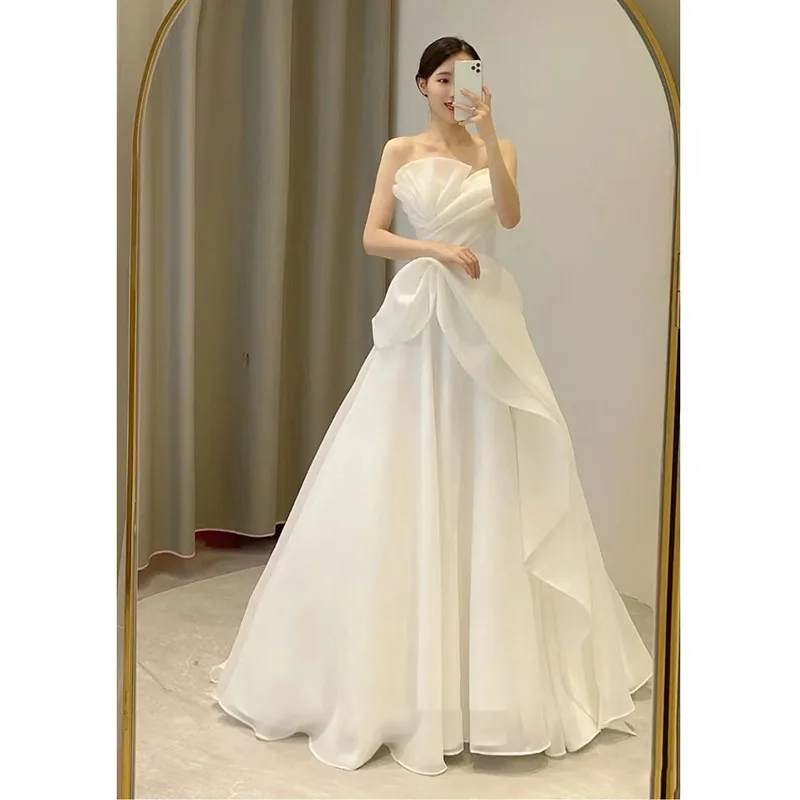 wedding dresses 2025 new bridal light luxury travel photo simple white dress wedding welcome dress graduation celebration dress