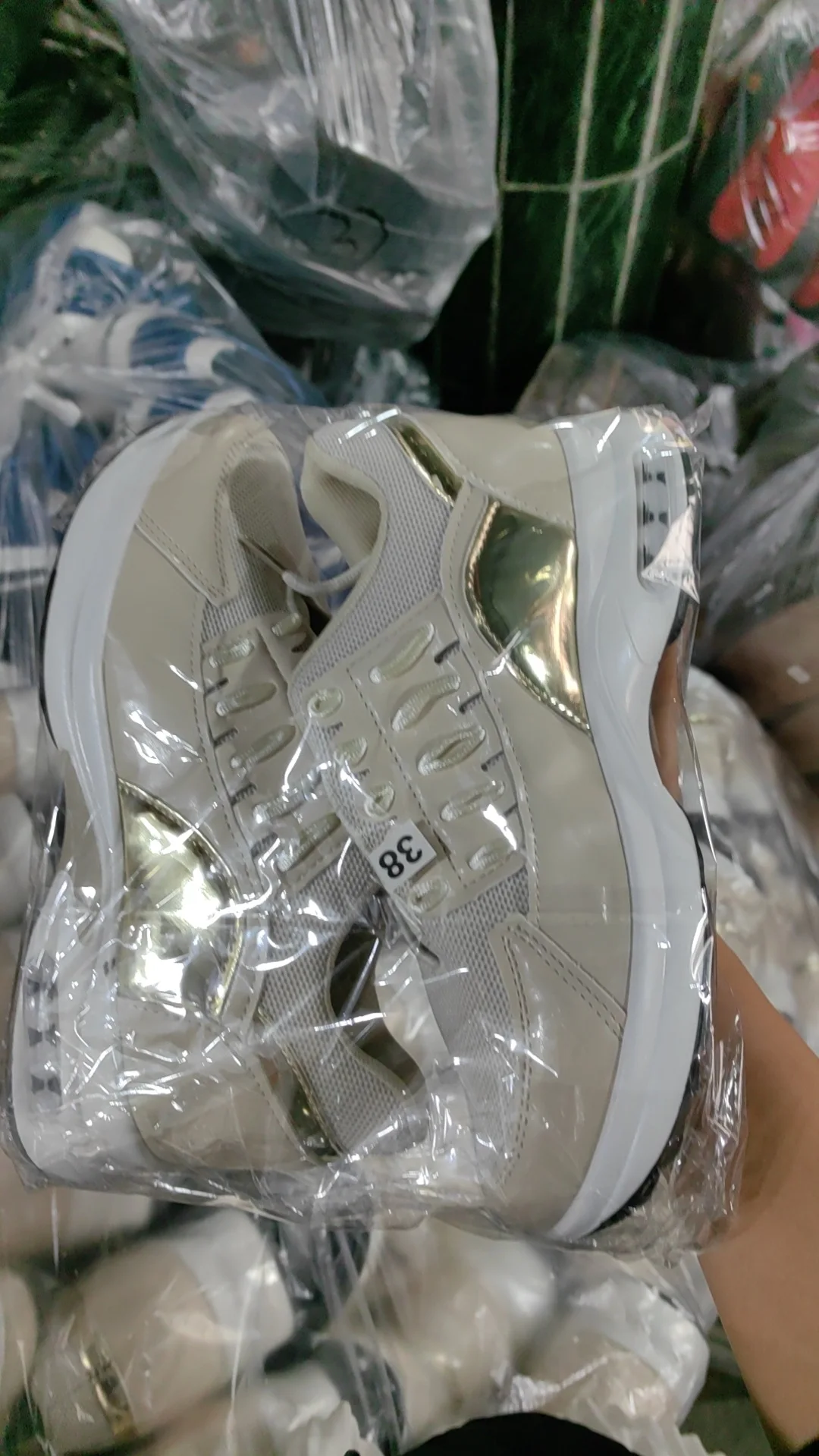 Women's Shoes Spring and Autumn New Mesh Breathable Casual Shoes Outdoor Lightweight Non-slip Wedge Heel Thick-soled Sneakers