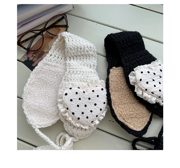 Korean Style Sweet Love Polka Dot Plush Earmuffs For Women Thickened Cold-Proof Ear Cover In Winter